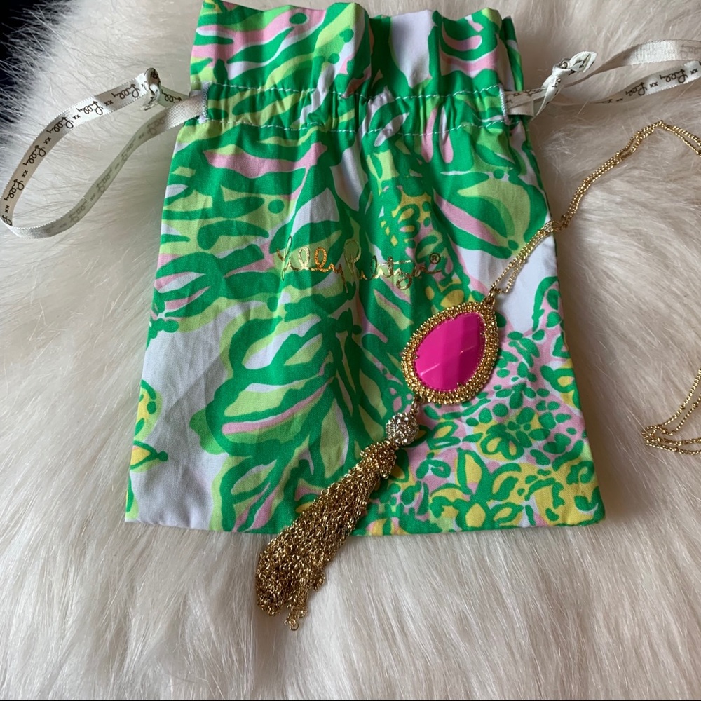 💕 Lilly Pulitzer Long Necklace Pink